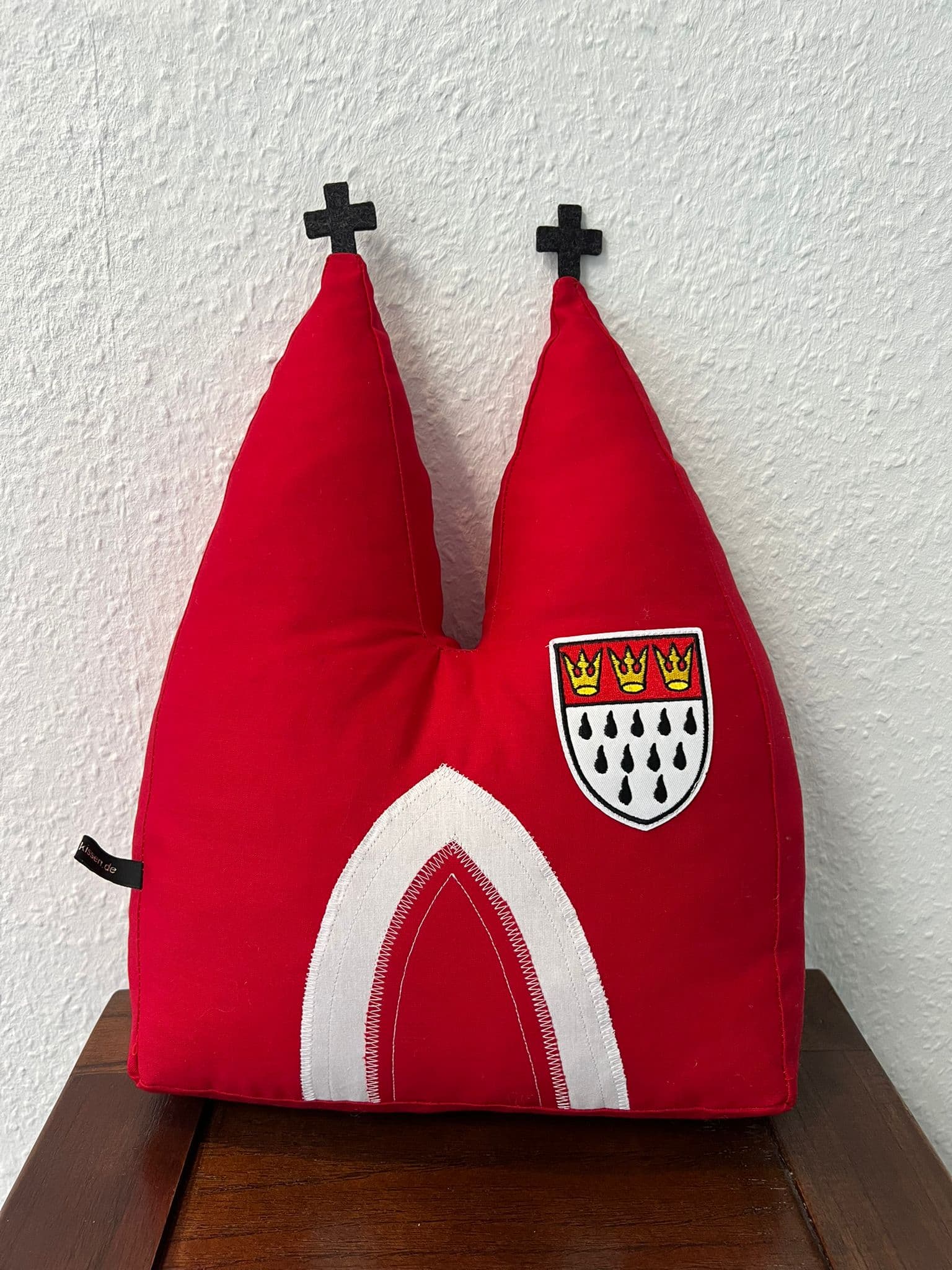 Domkissen mit Stadtwappen